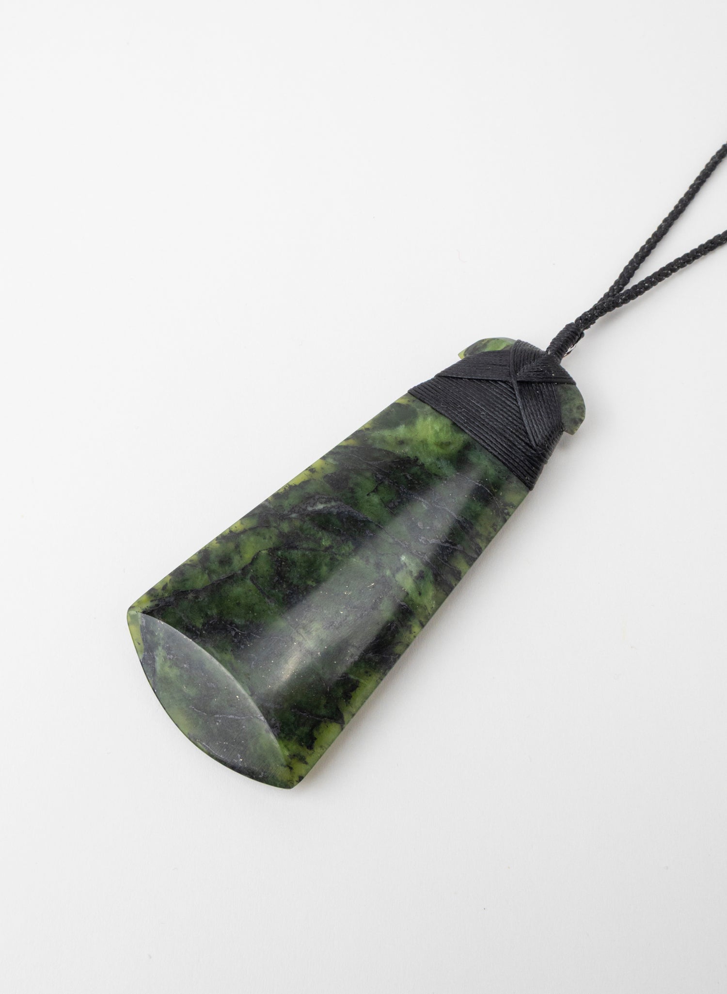 Bound Pounamu Hei Toki