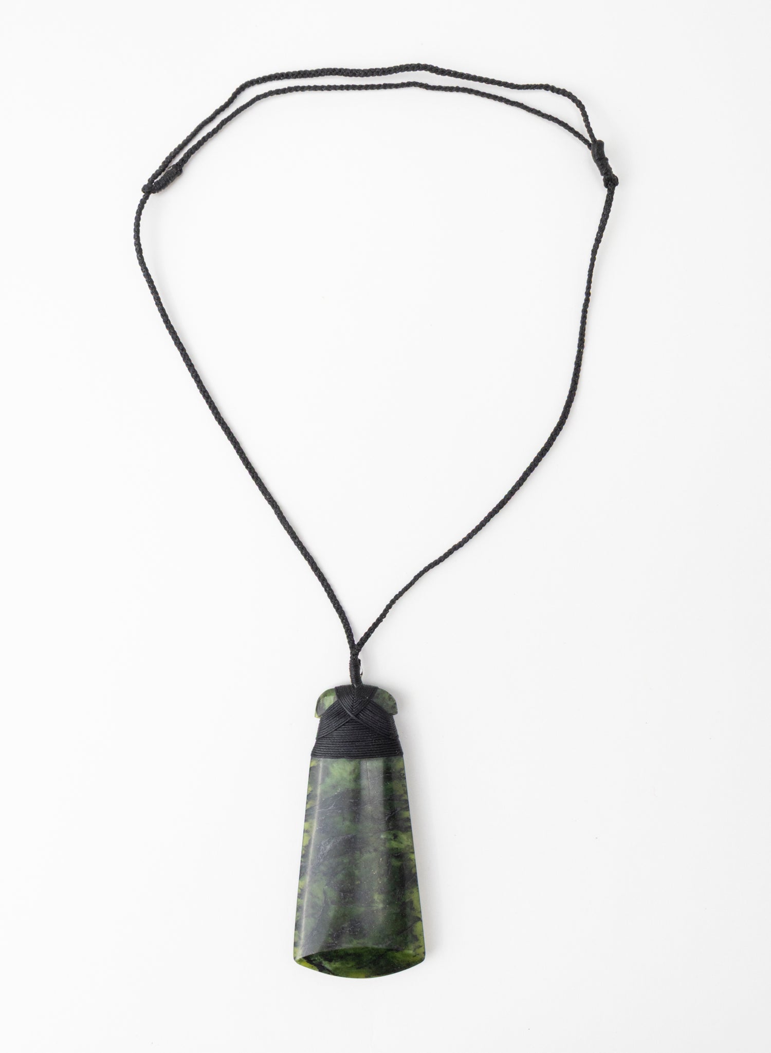 Bound Pounamu Hei Toki