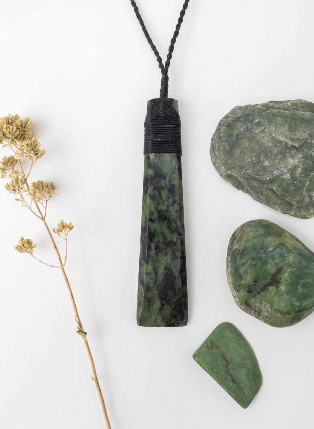 Bound Pounamu Hei Toki