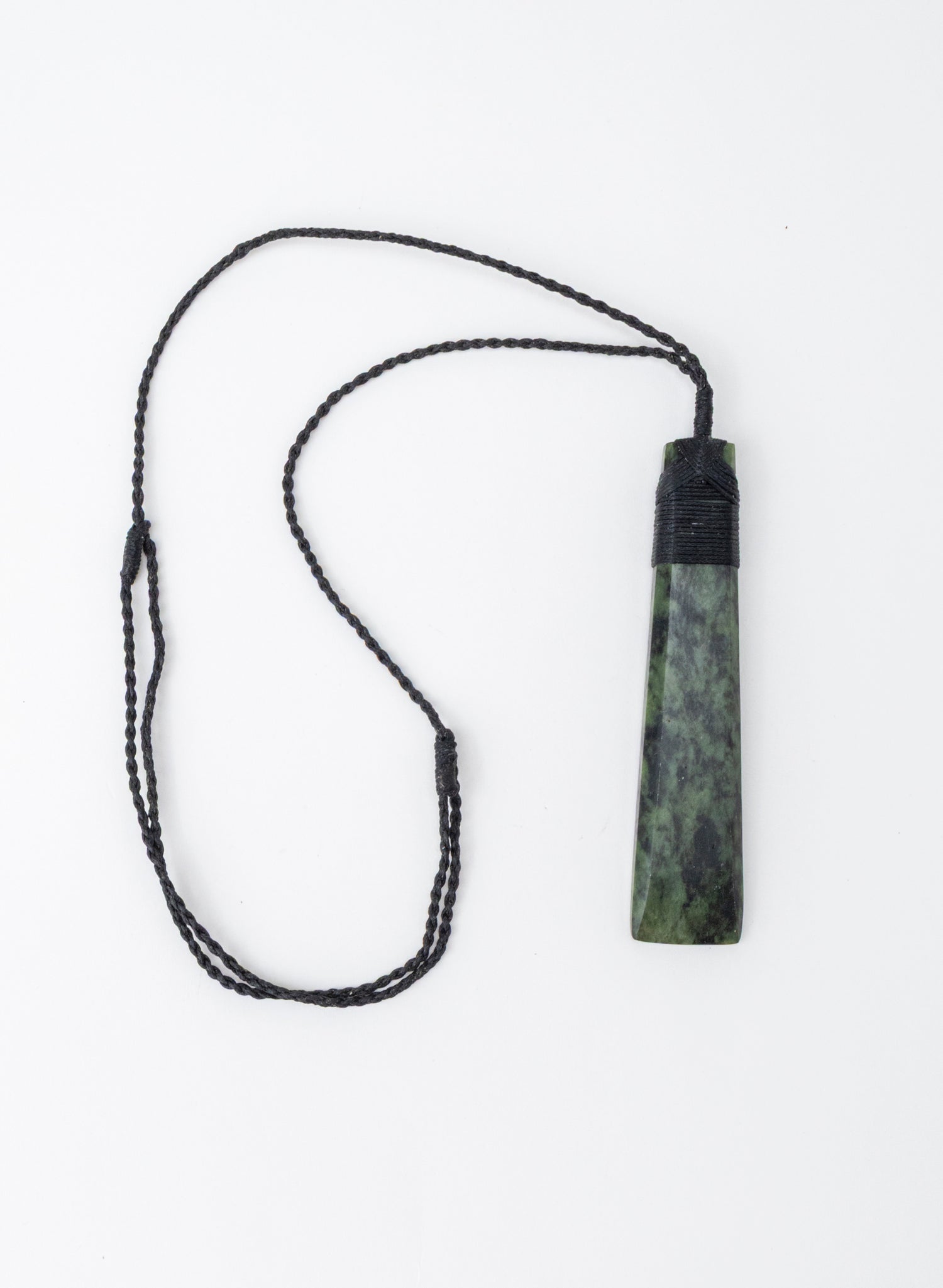 Bound Pounamu Hei Toki