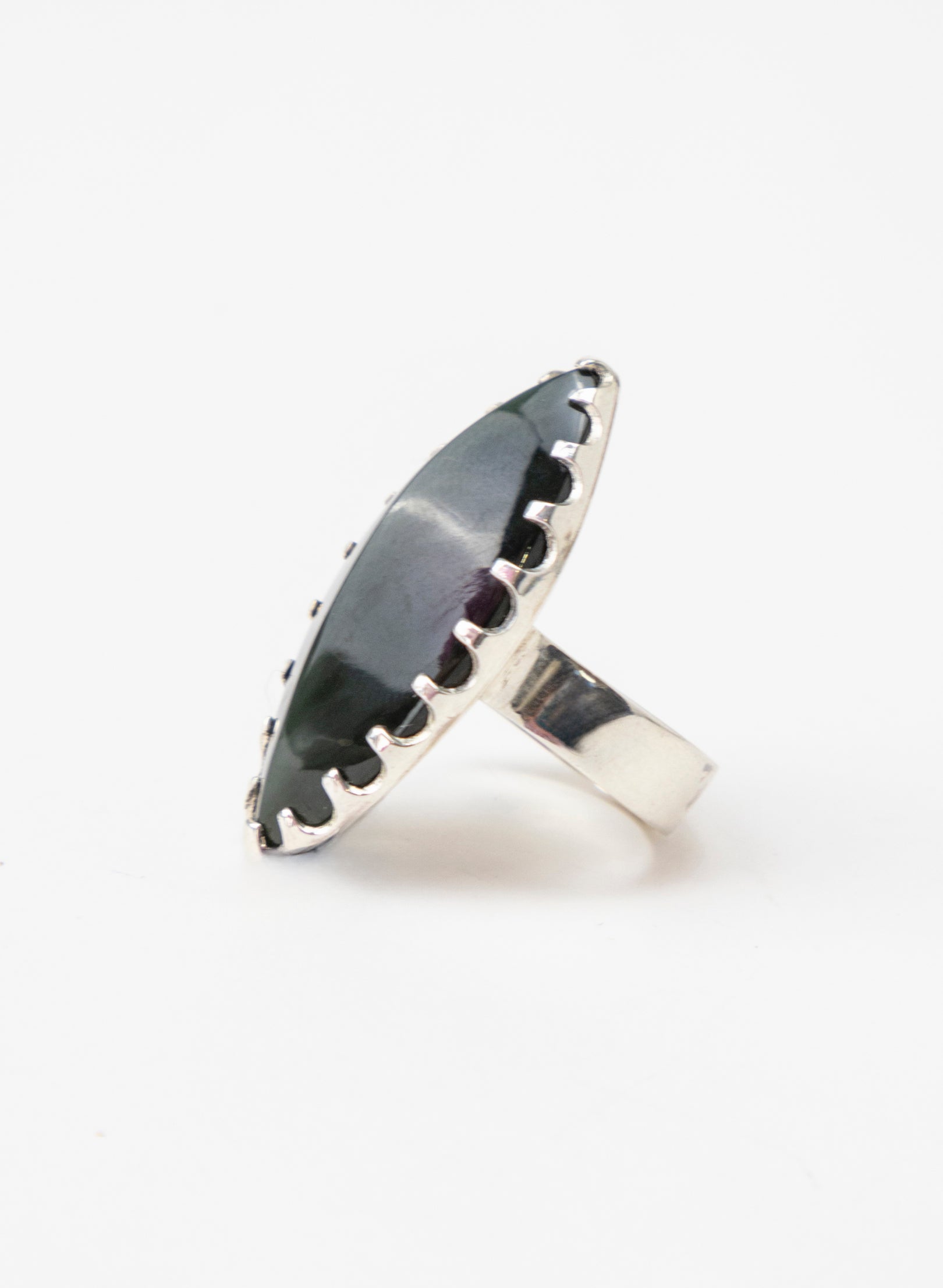 Pounamu and Silver Ring