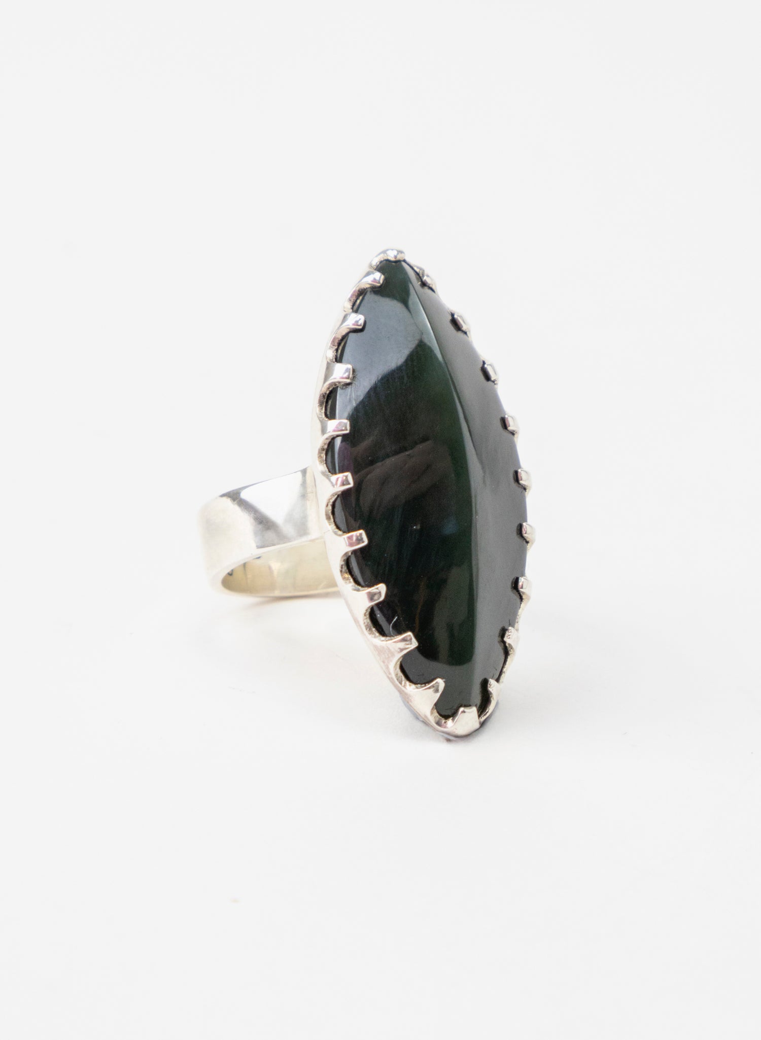 Pounamu and Silver Ring