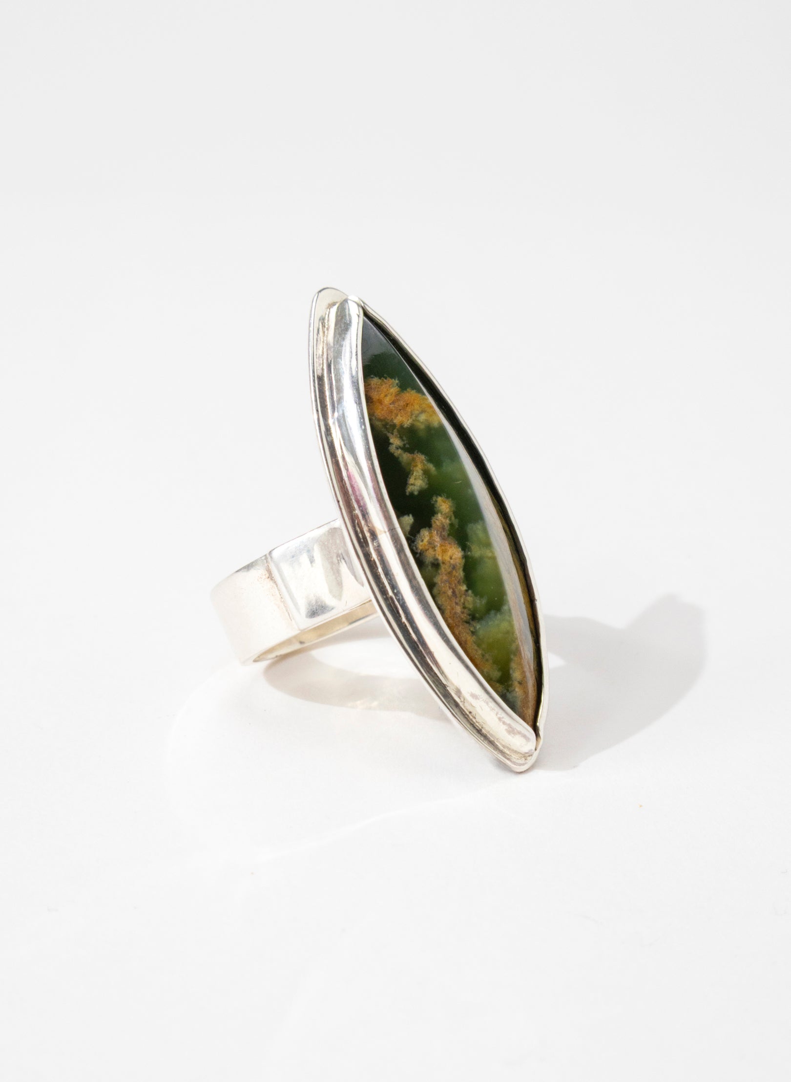 Pounamu and Silver Ring