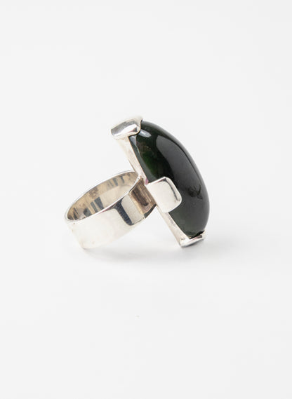 Pounamu and Silver Ring