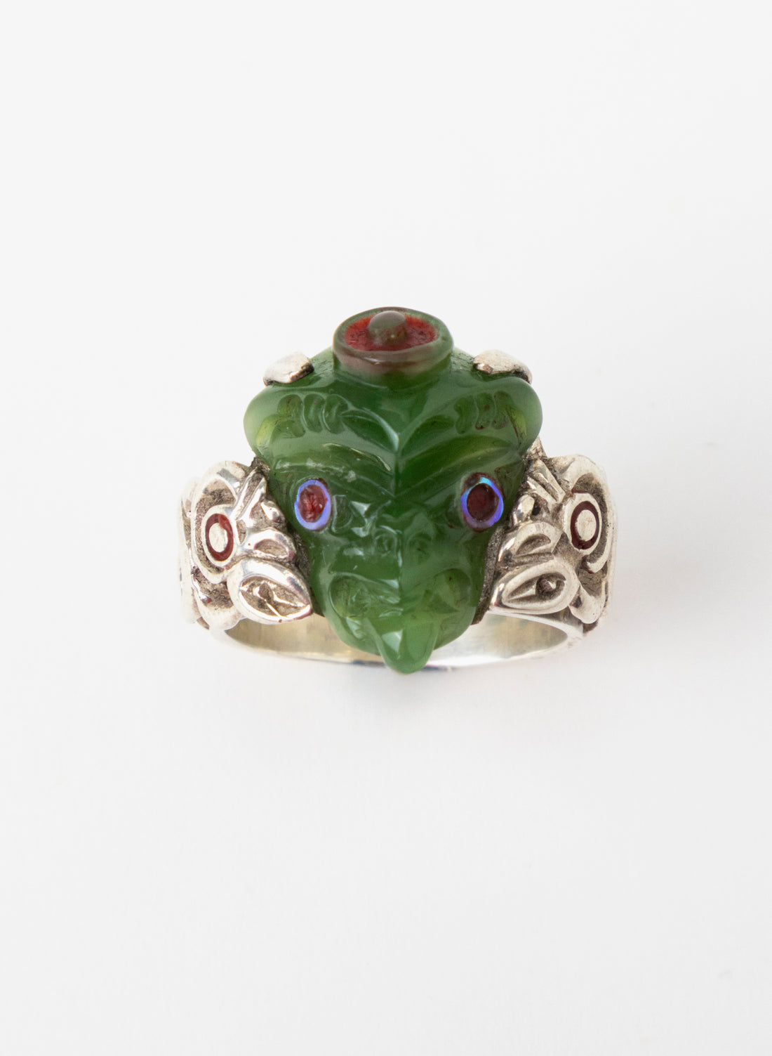 Pounamu and Silver Ring Wheku