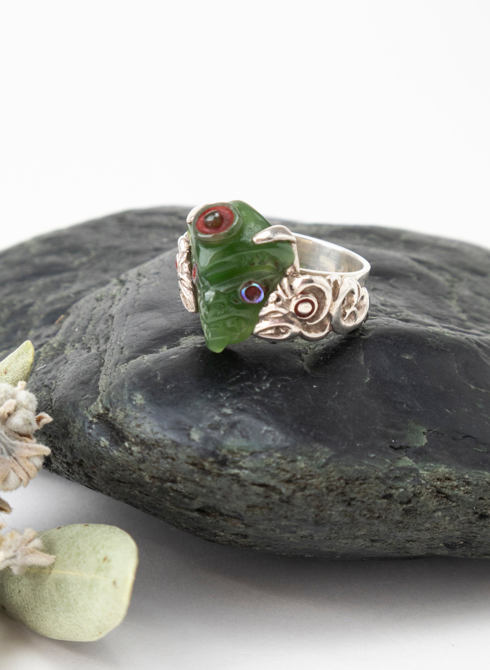 Pounamu and Silver Ring Wheku