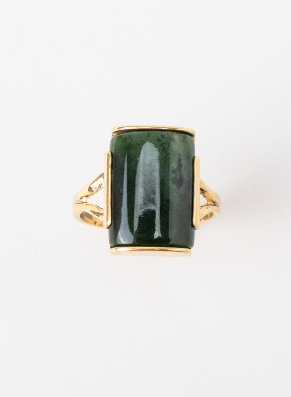 Pounamu and 9ct Gold Ring