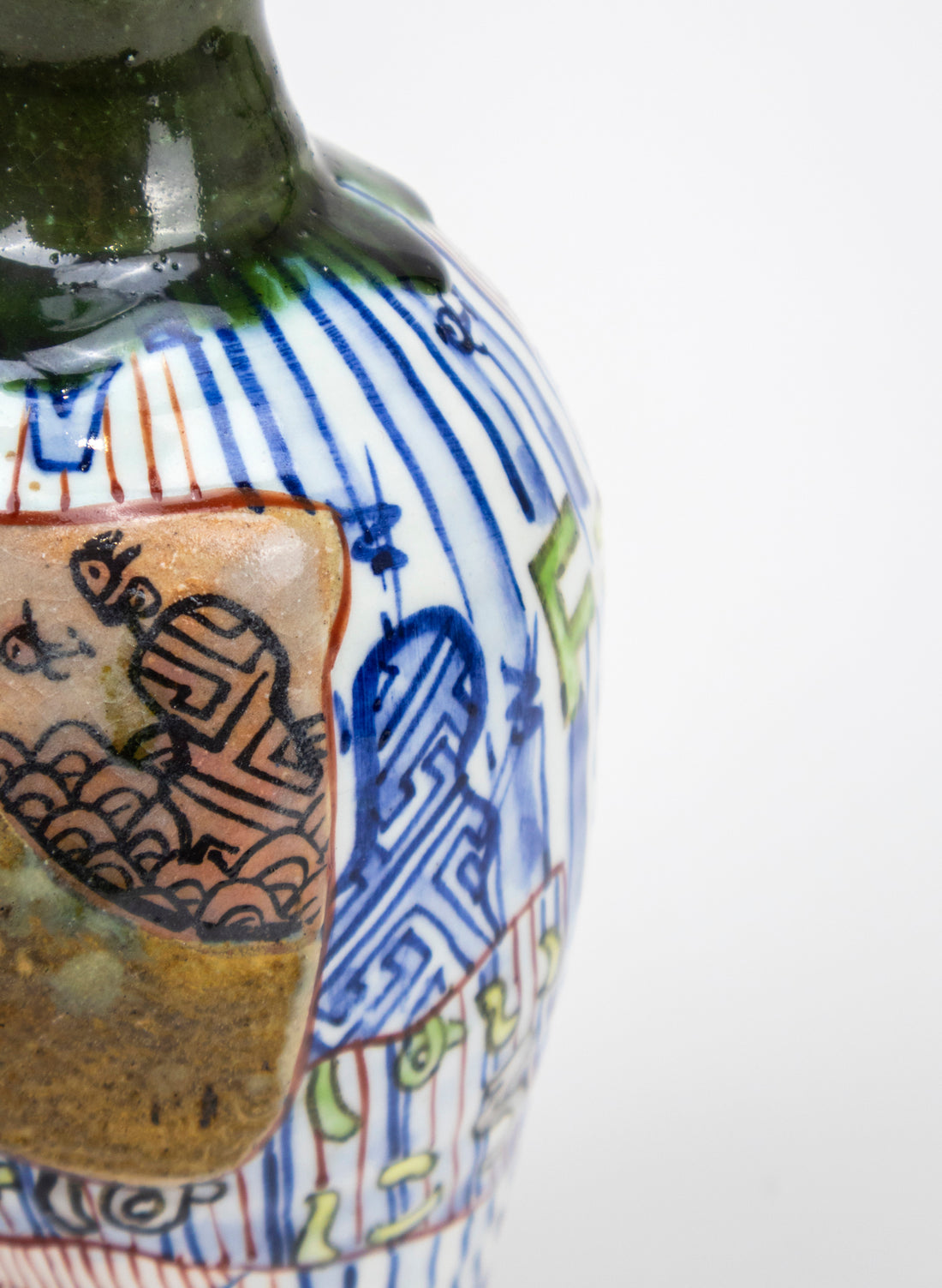 Yobitsugi Style Vase