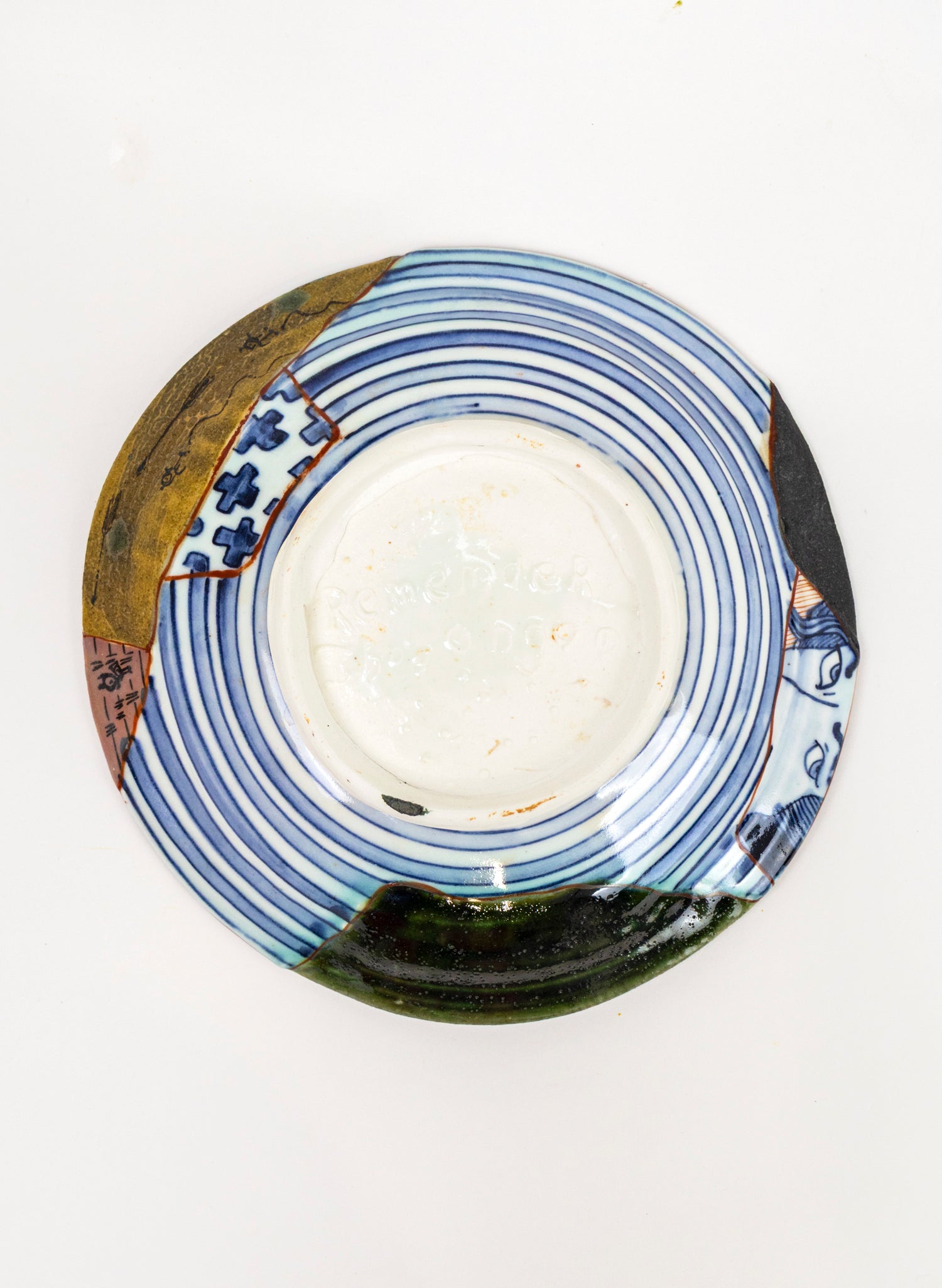 Yobitsugi Chrysanthemum Plate