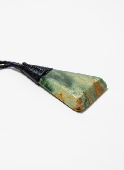 Hei Toki Pounamu