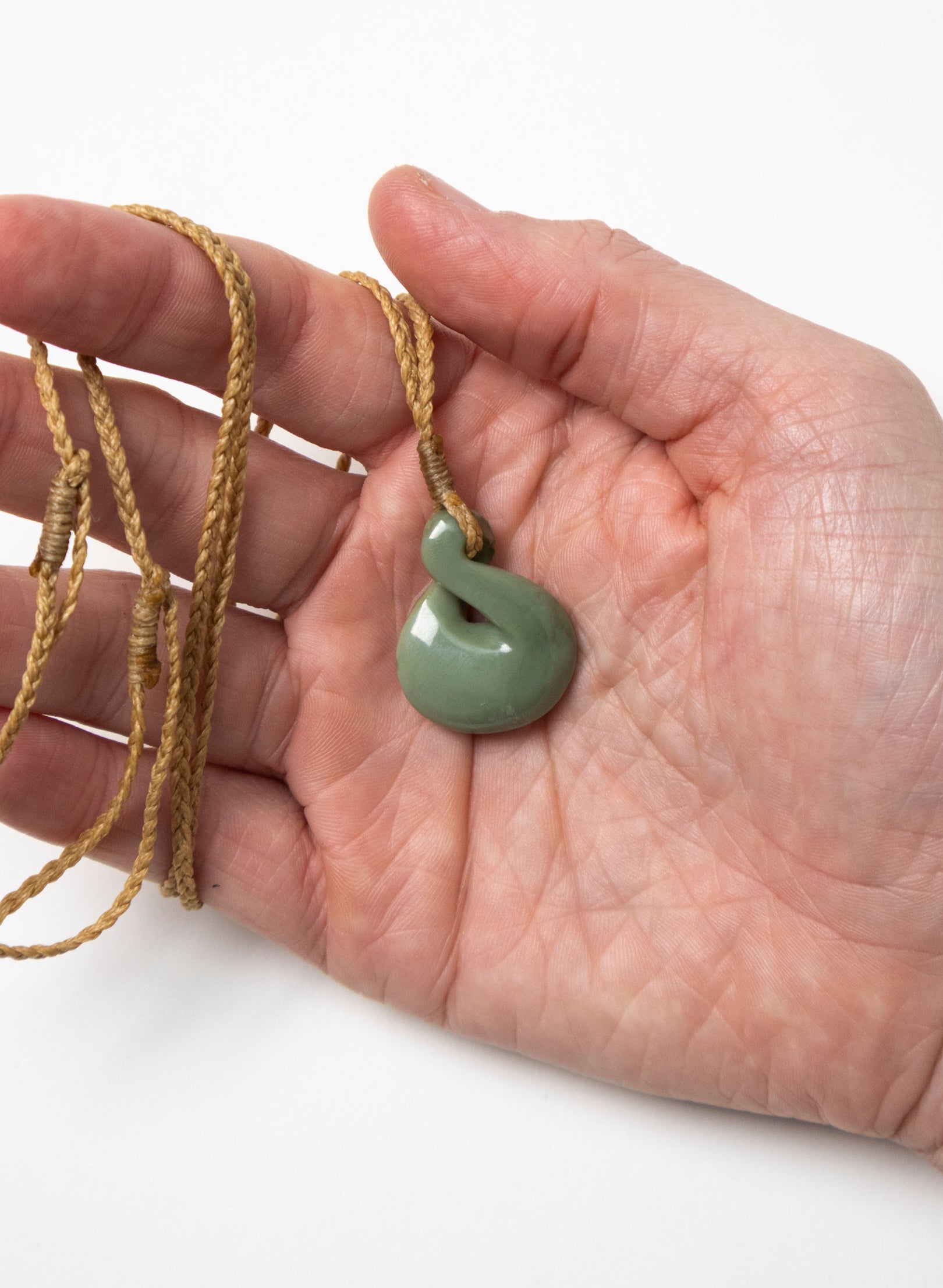 Pounamu Pikorua Twist