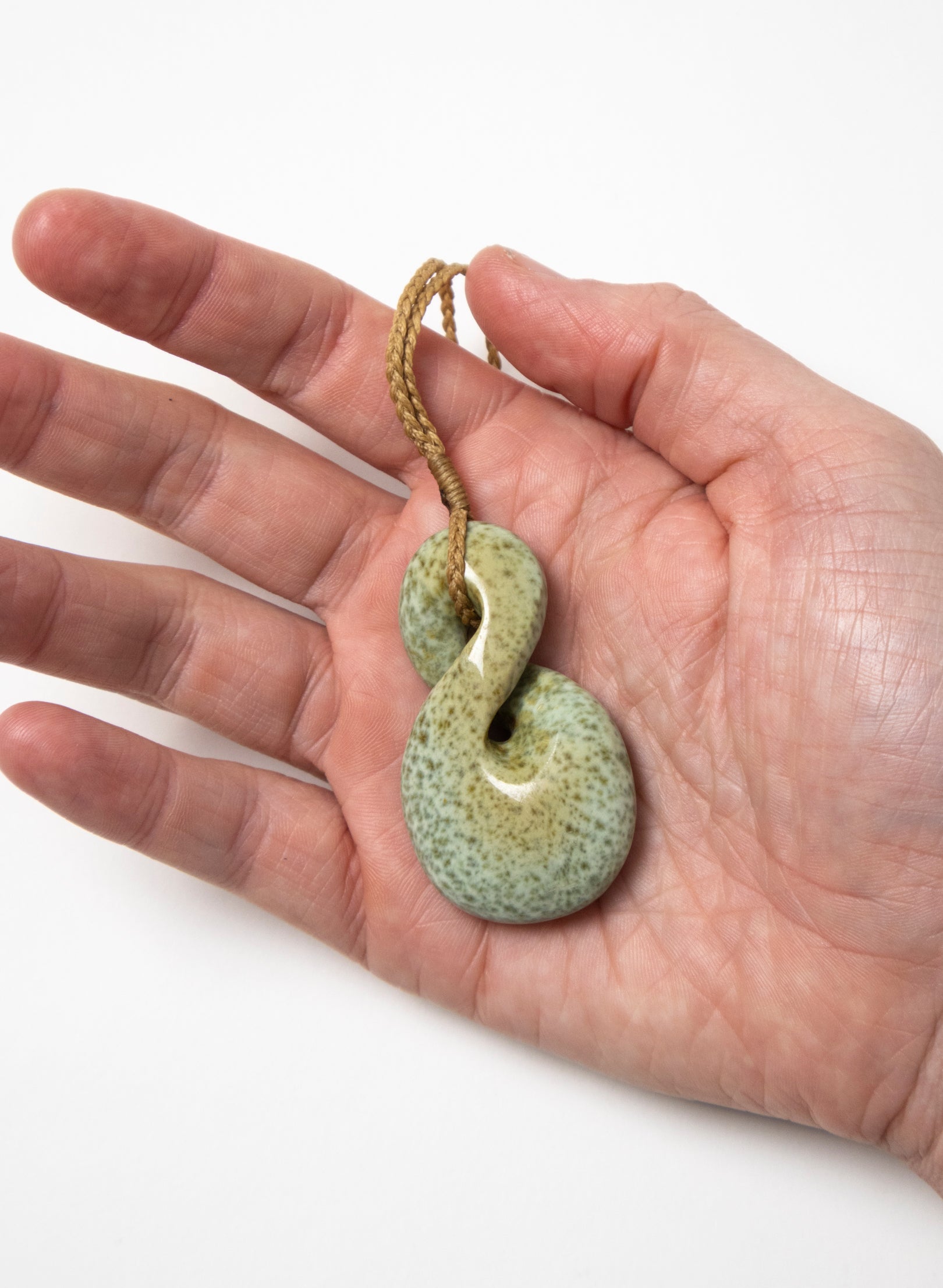 Pounamu Pikorua Twist