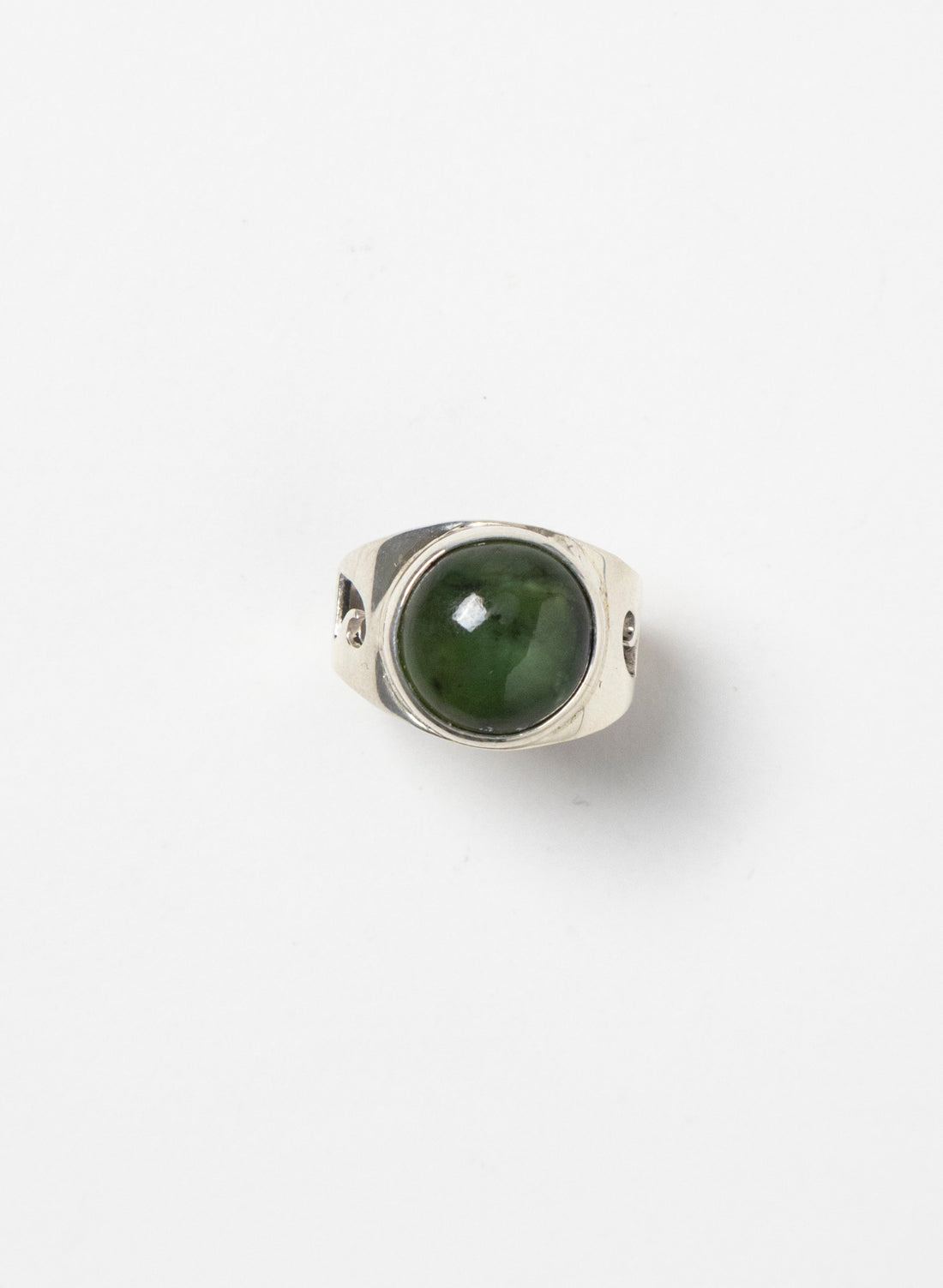 Pounamu and Silver Ring