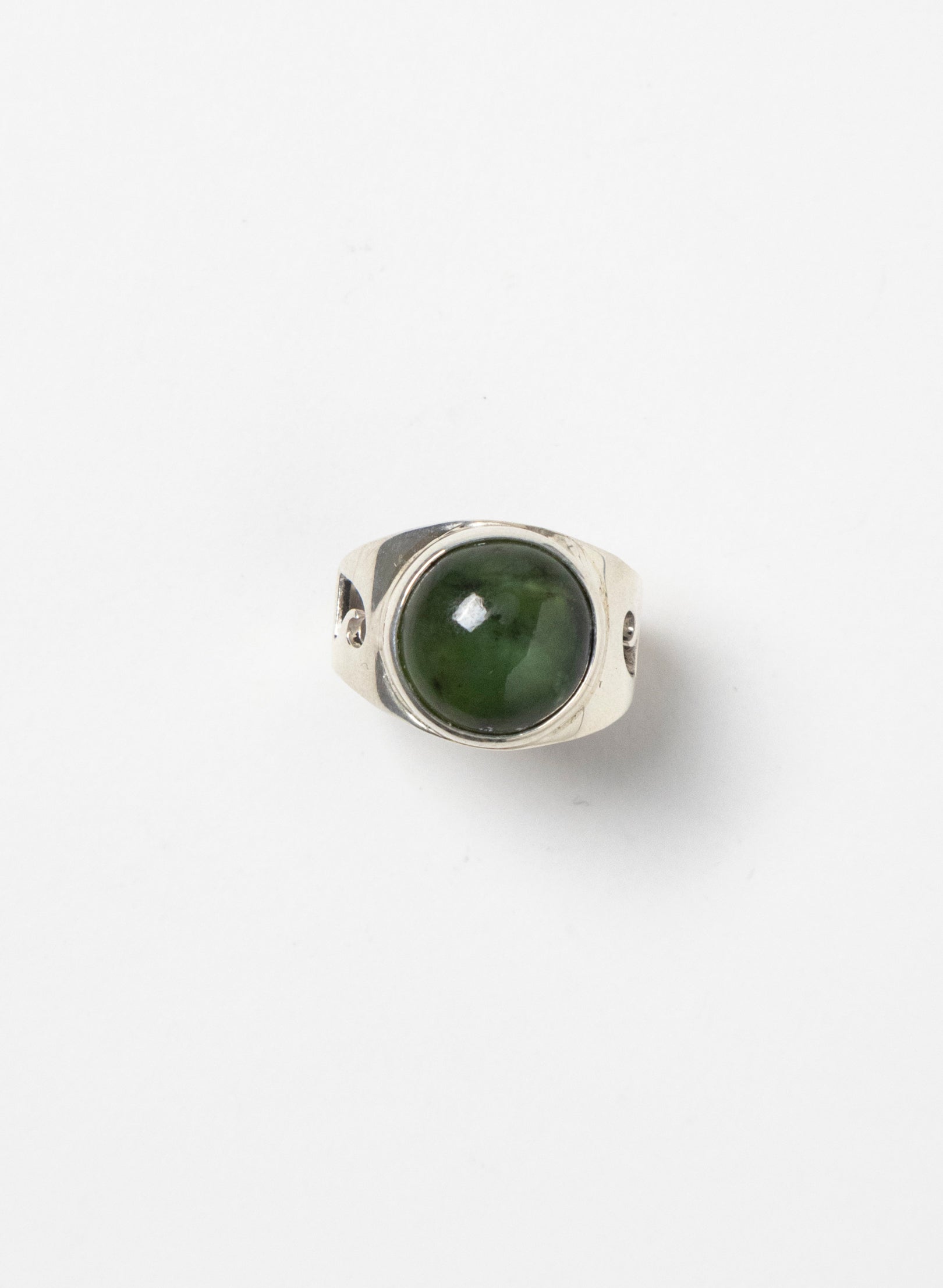 Pounamu and Silver Ring