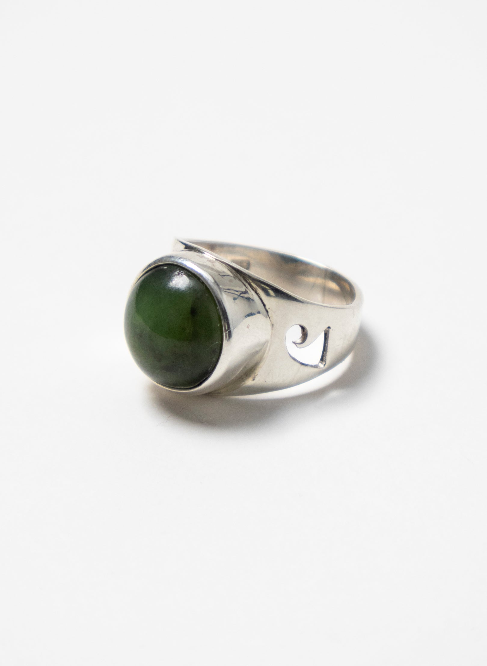 Pounamu and Silver Ring