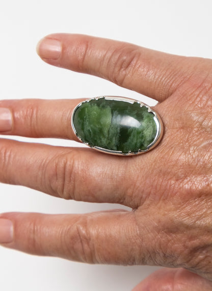 Pounamu and Silver Ring