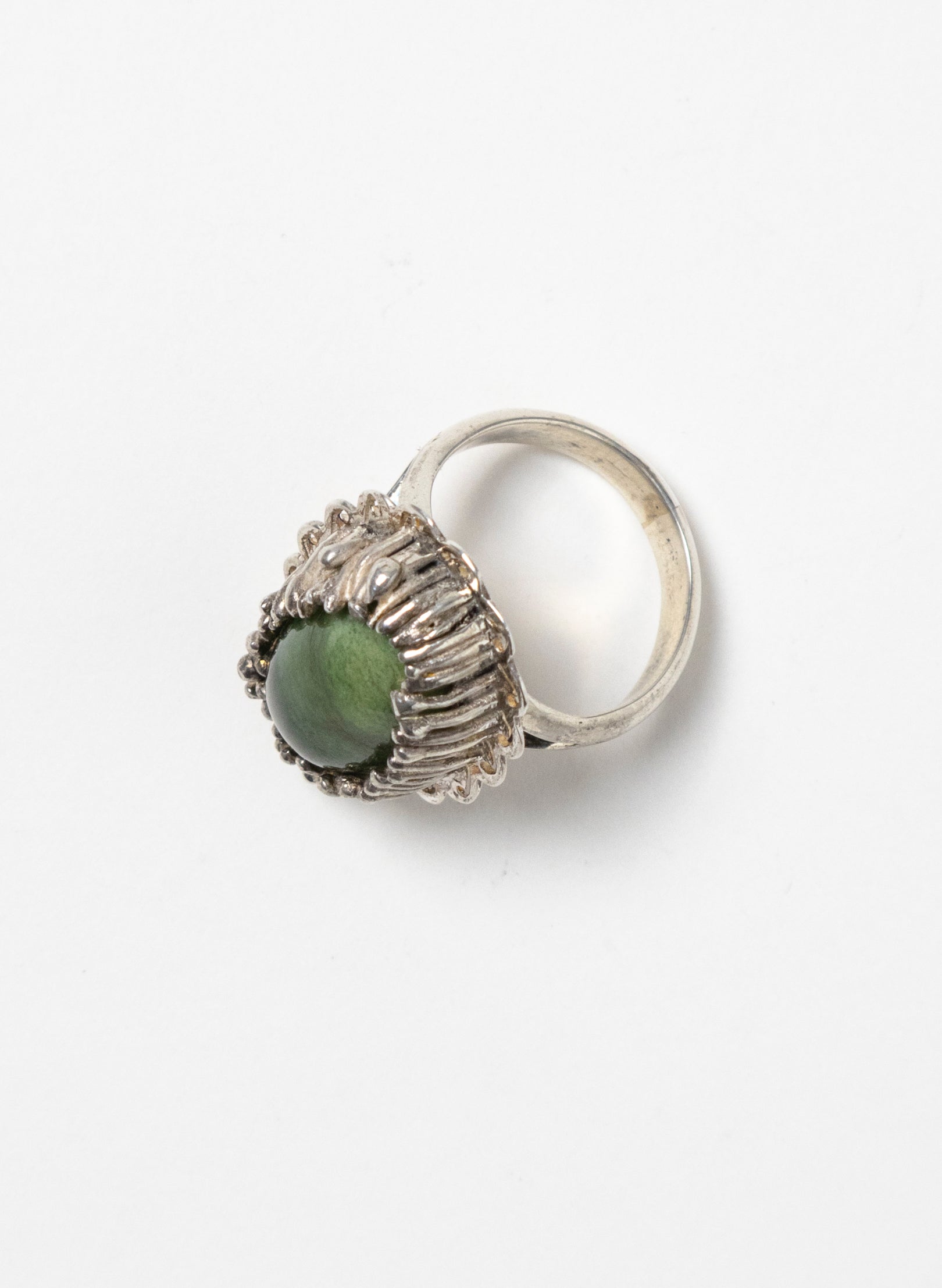 Pounamu and Silver Ring