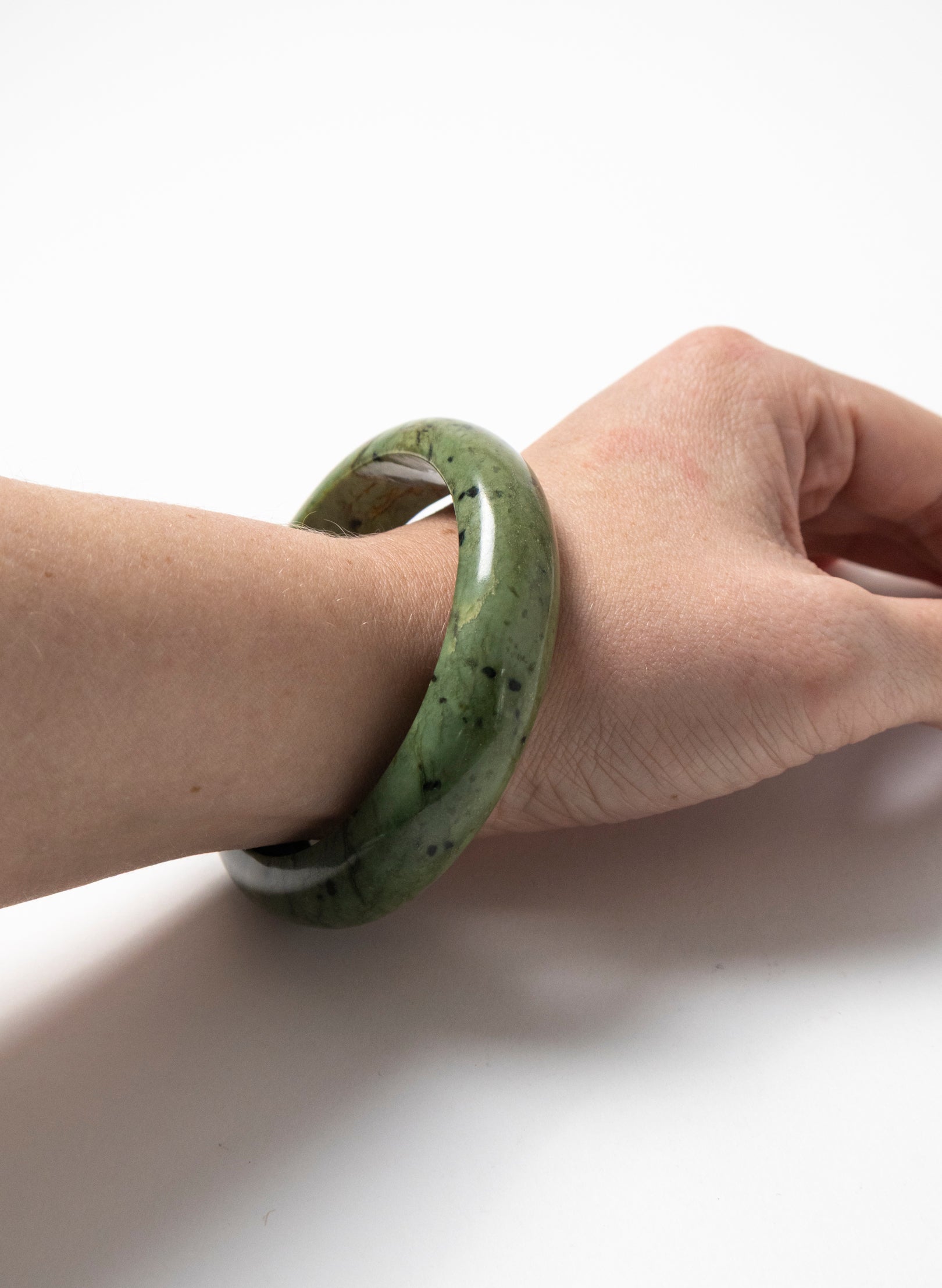 Pounamu Bracelet w/Case