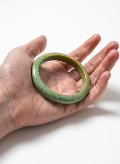 Pounamu Bracelet w/Case