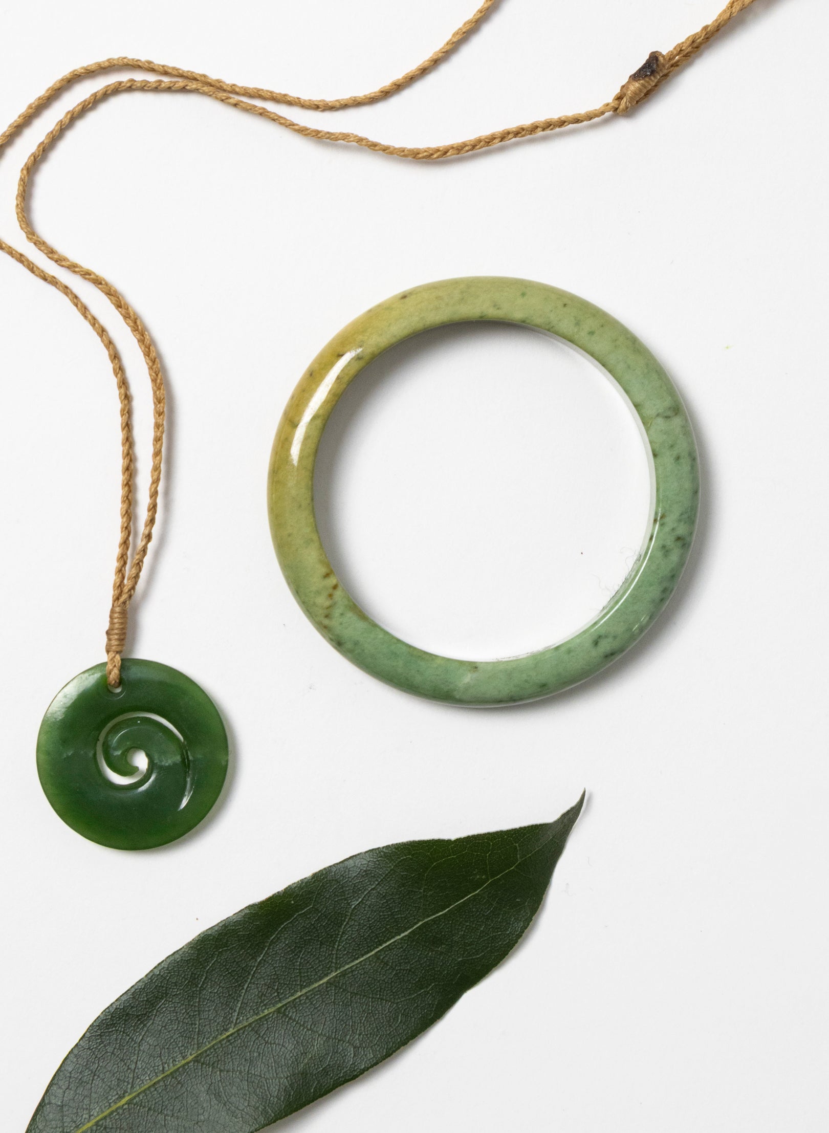 Pounamu Bracelet w/Case