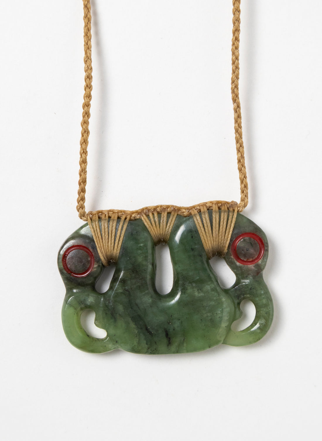 Pounamu Pekapeka with Eyes