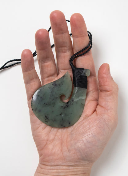 Hei Matau Pounamu