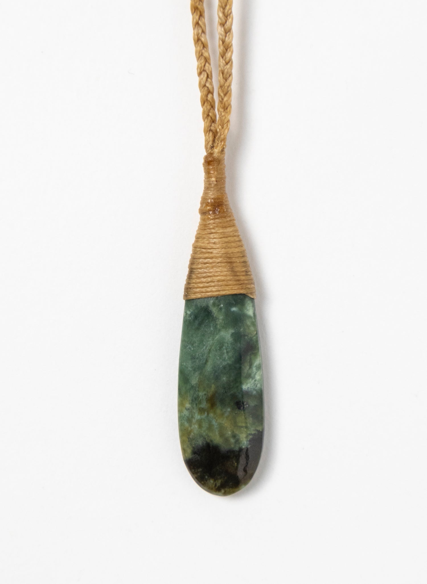 Bound Pounamu Roimata