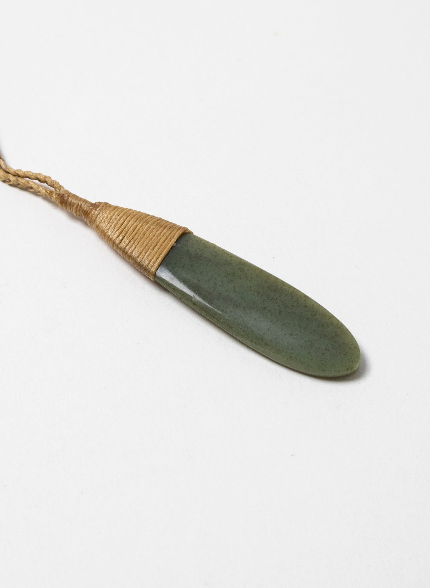 Bound Pounamu Roimata