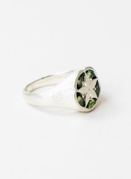 Mahoe Flower Ring