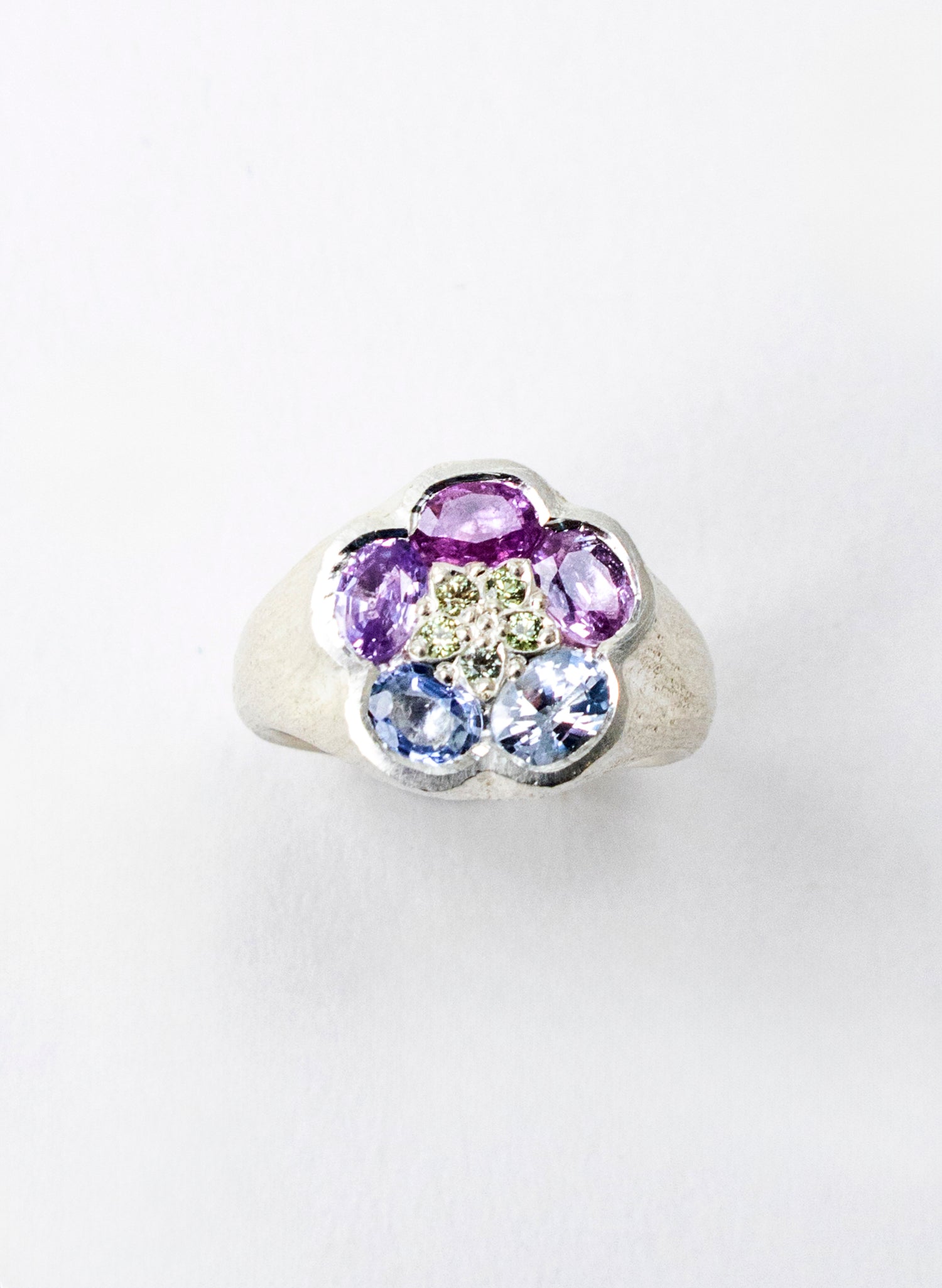 Soft Wreath Ring