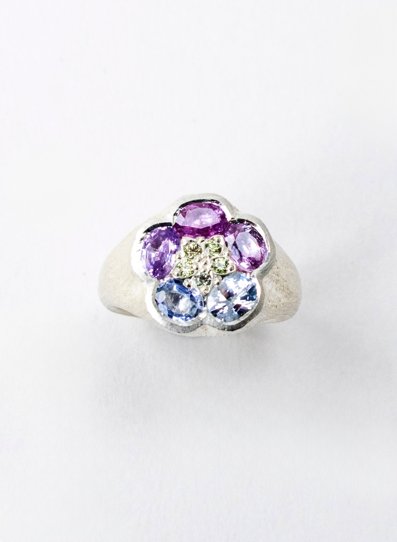 Soft Wreath Ring
