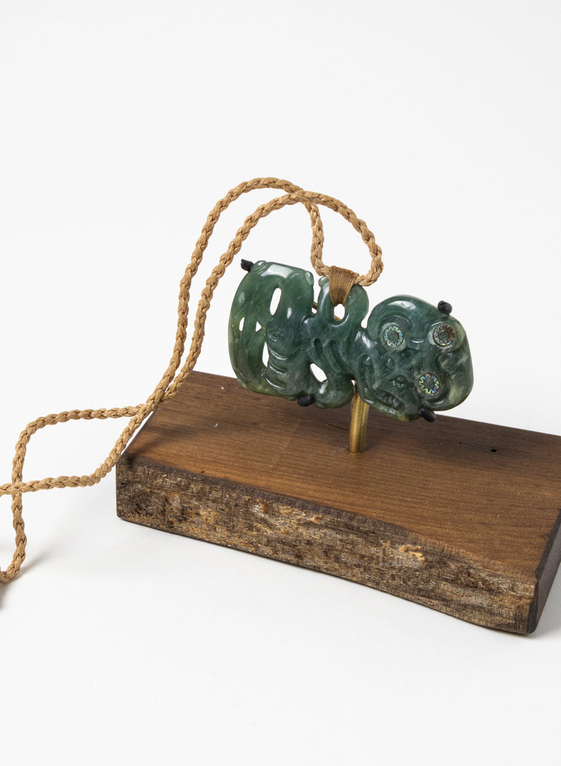 Hiwa-i-te-rangi Hei Tiki on Stand