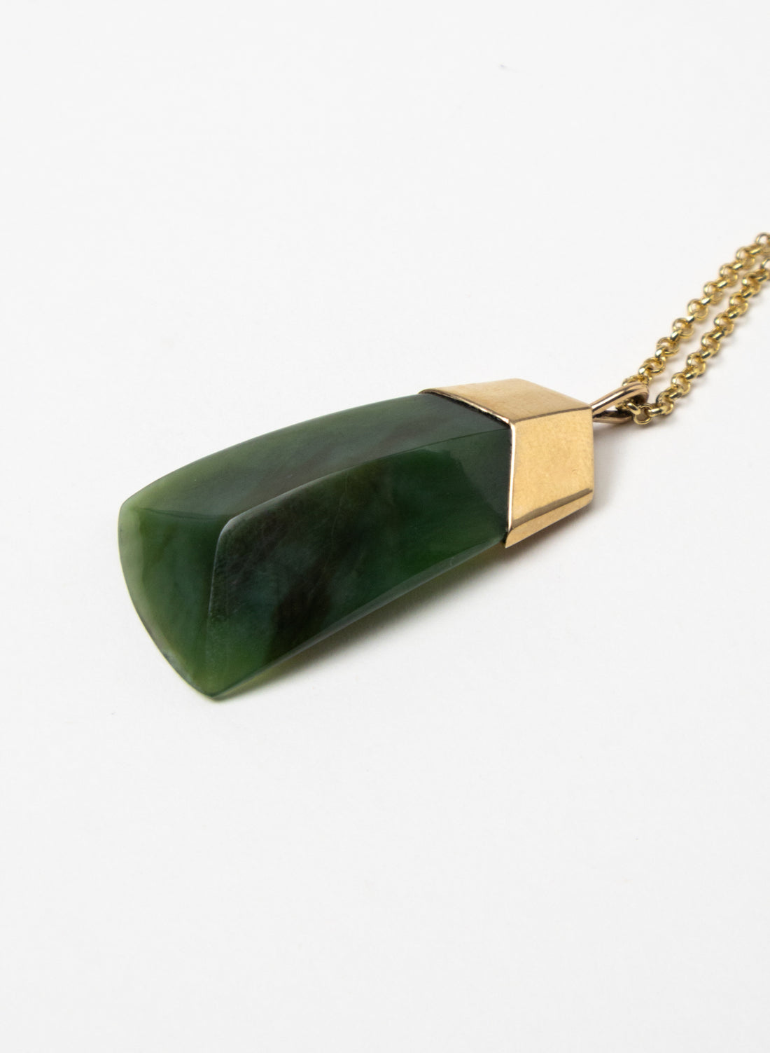 Hei Kaki Pounamu Gold Capped Gold Chain