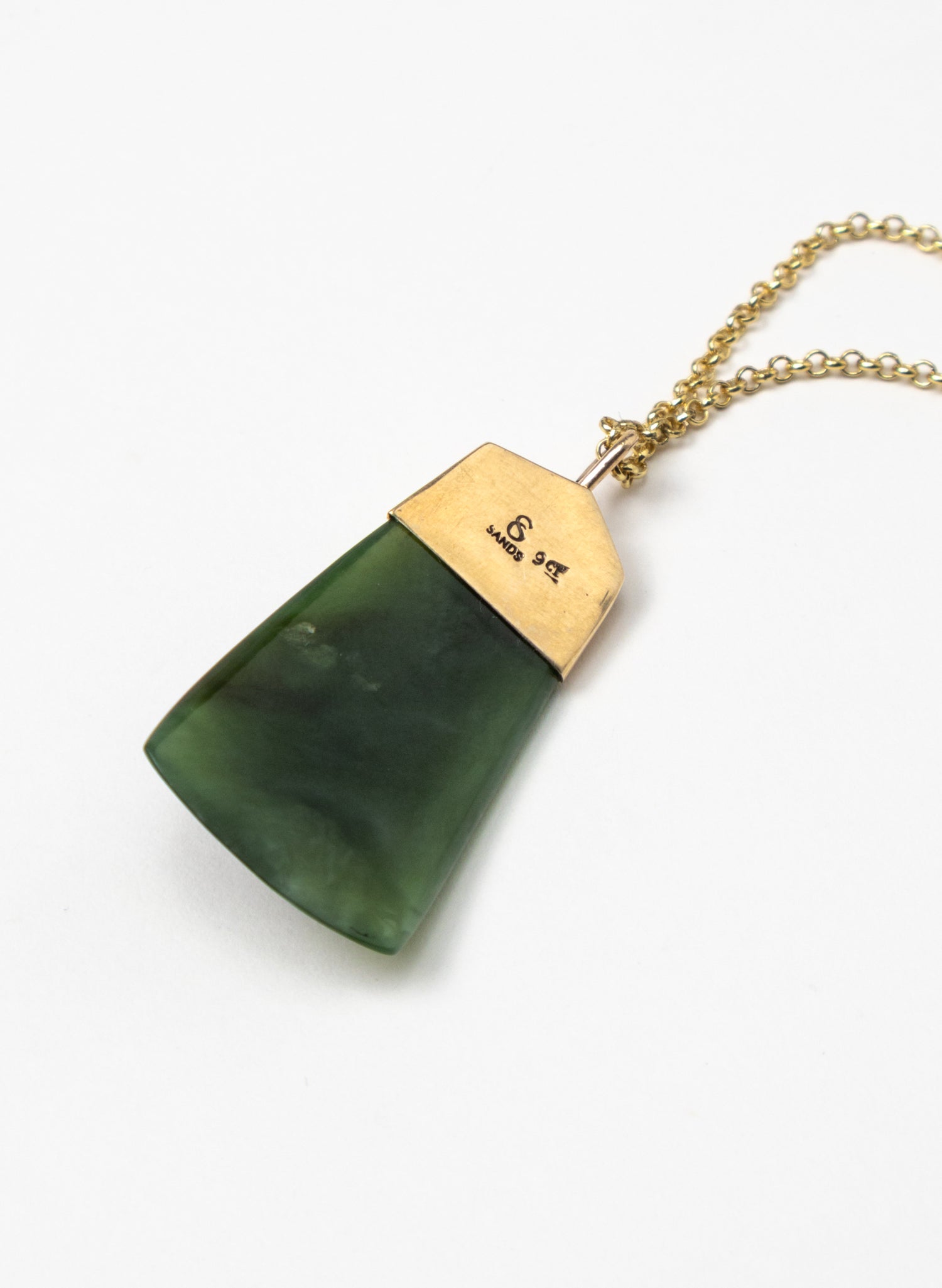 Hei Kaki Pounamu Gold Capped Gold Chain