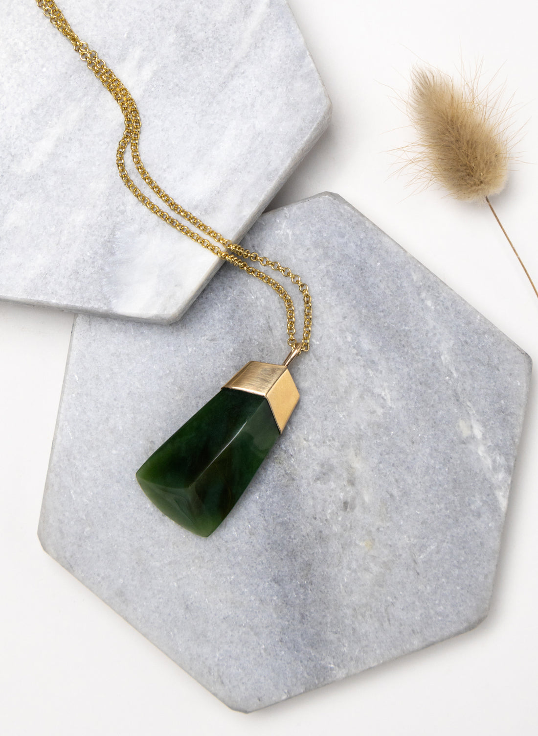 Hei Kaki Pounamu Gold Capped Gold Chain