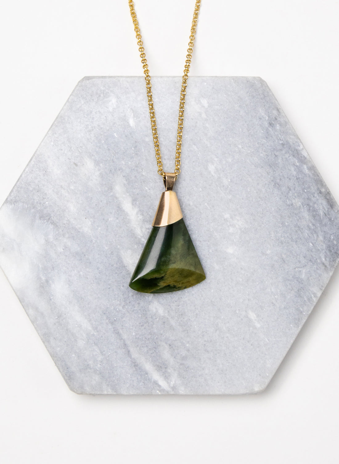 Hei Kaki Pounamu Gold Capped Gold Chain