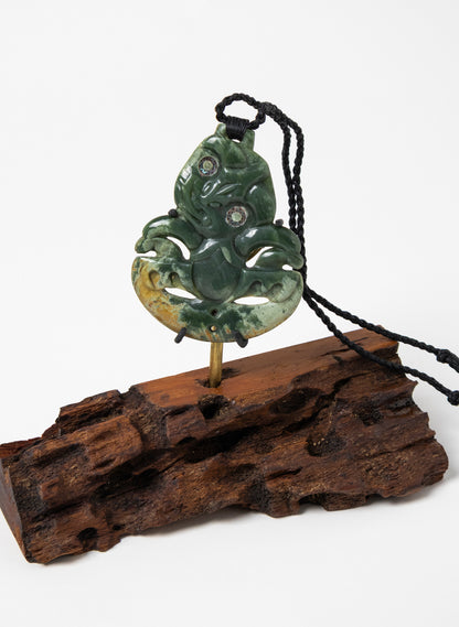 Waipuna-ā-Rangi Hei Tiki on Stand