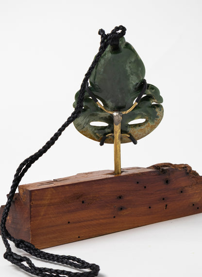 Waipuna-ā-Rangi Hei Tiki on Stand