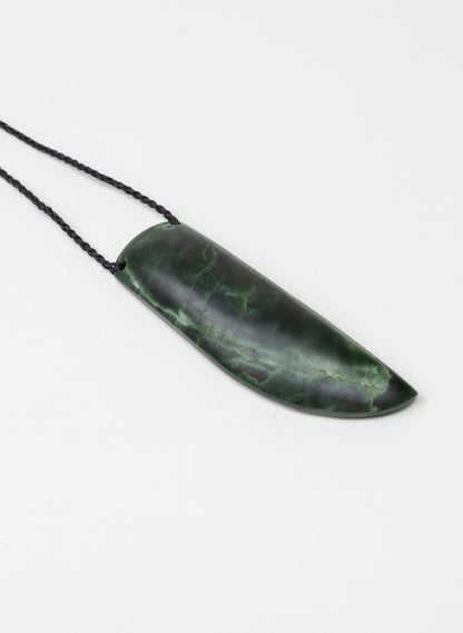 Niho Pounamu Pendant