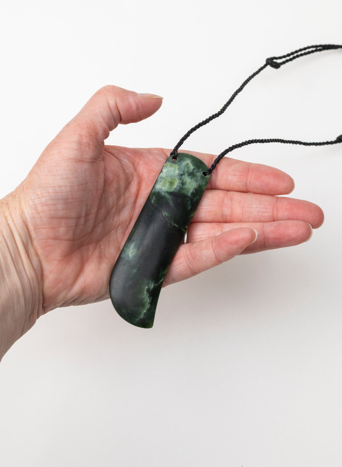Rei Niho Pounamu Pendant