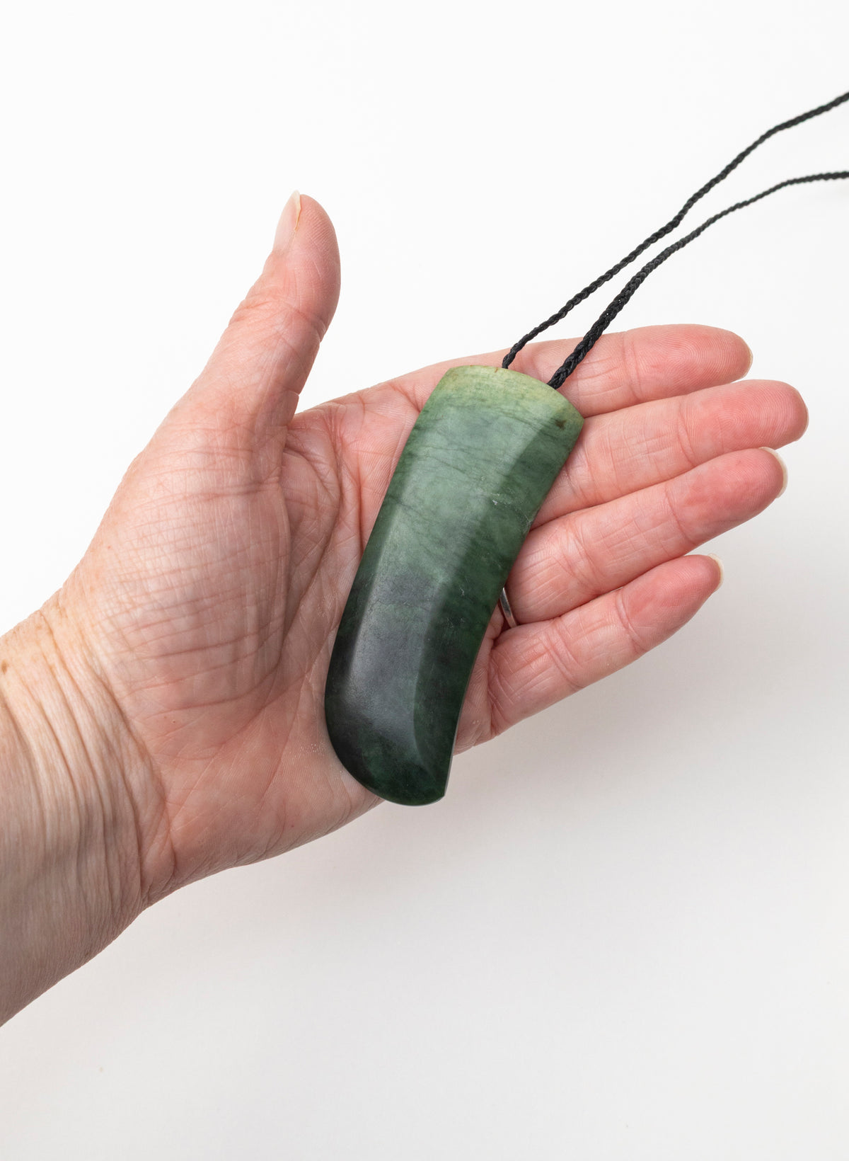 Niho Pounamu Pendant