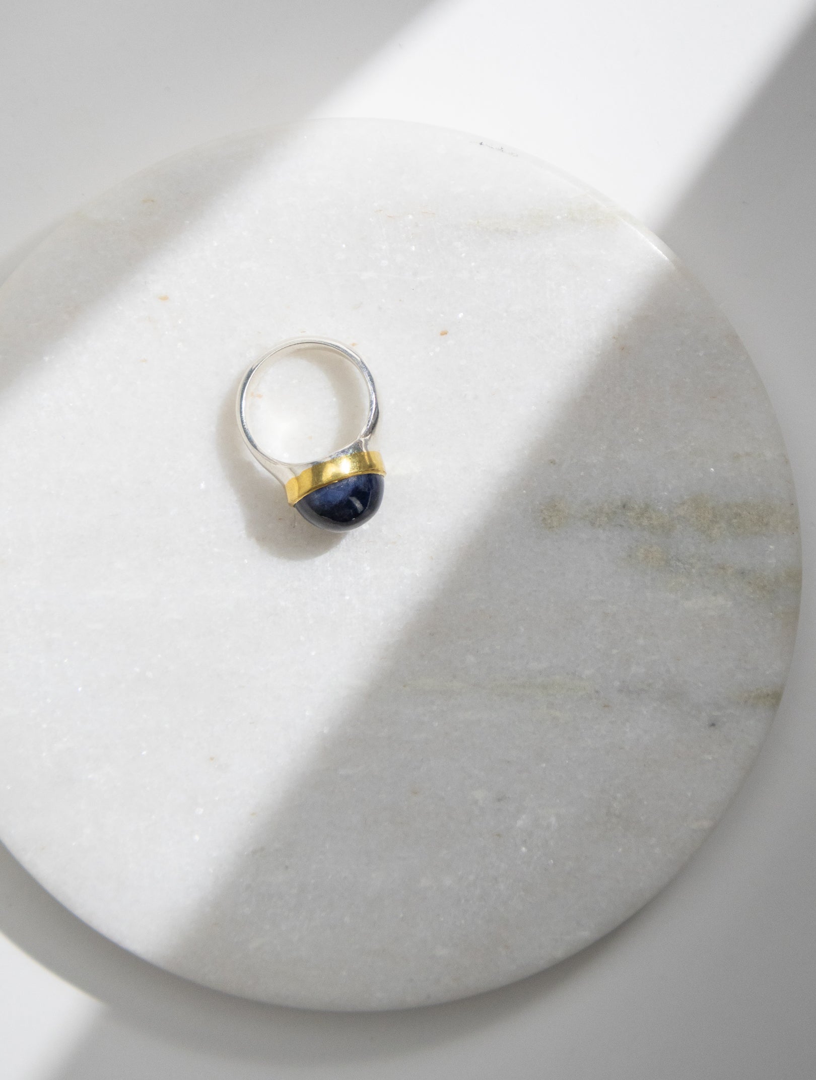 Round Sapphire Ring