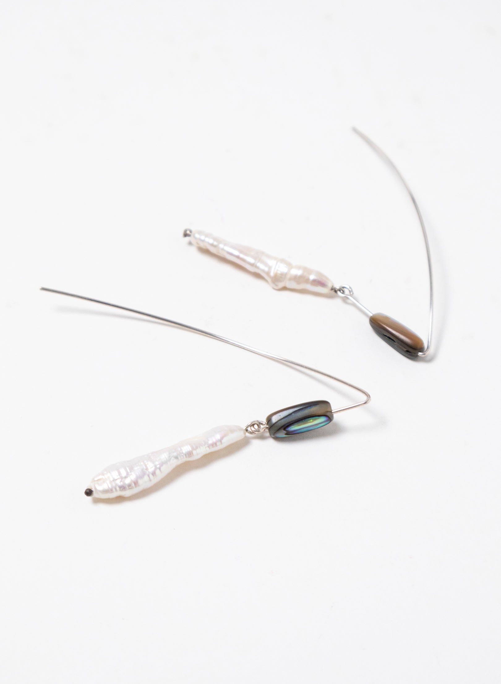Wai Earrings 