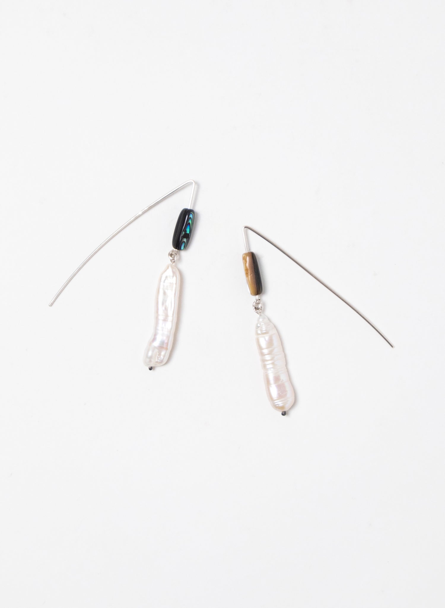 Wai Earrings 
