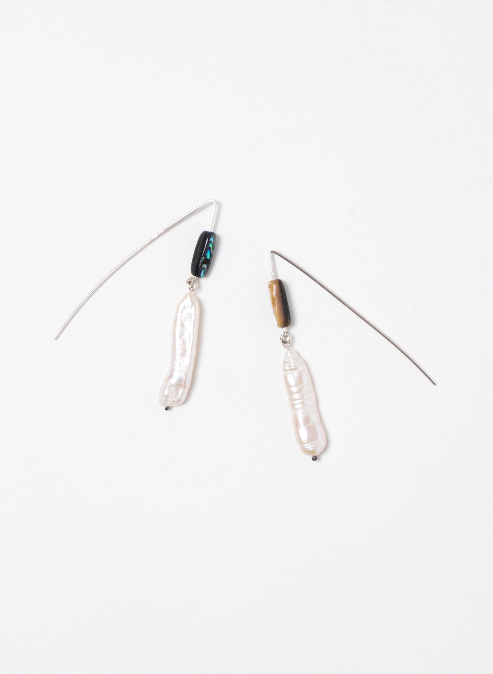 Wai Earrings 