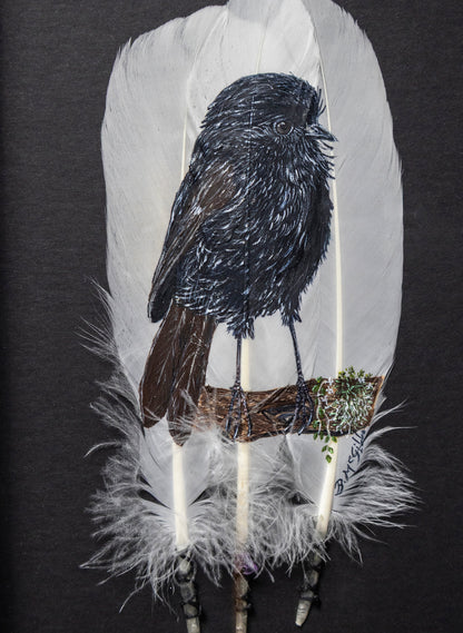 Black Robin - Kārure - Framed