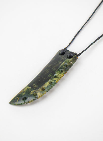 Notched Niho Pounamu