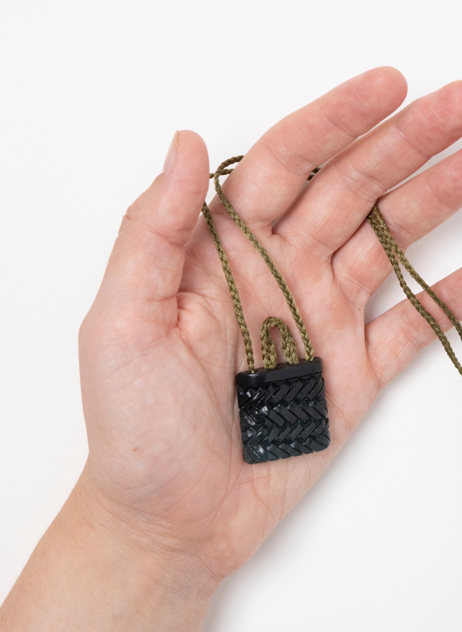 Pounamu Kete Pendant