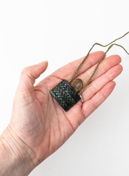Pounamu Kete Pendant