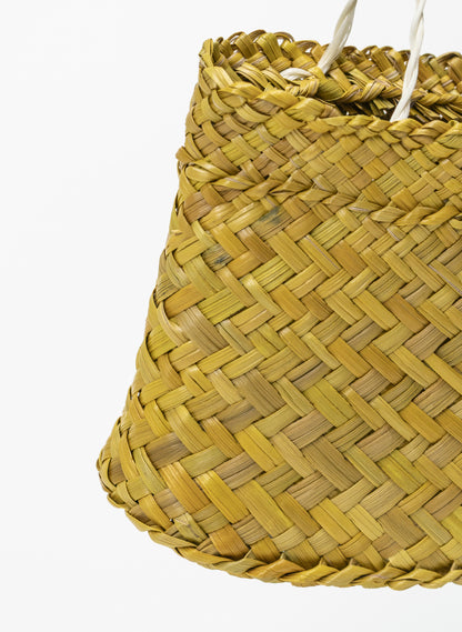 Pingao Kete on a stand